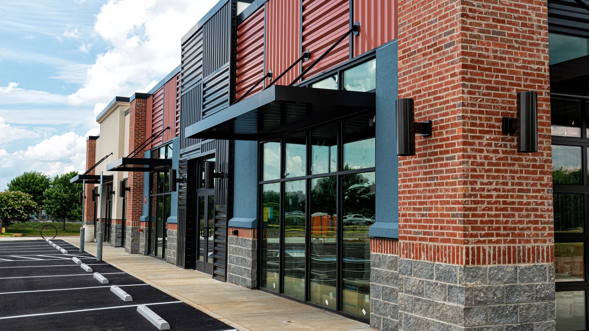 Cover Image for 7 Things To Consider Before Buying Commercial Property Insurance