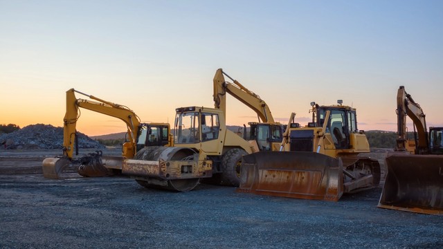 Cover Image for Heavy Equipment Insurance: How Much Does It Cost?
