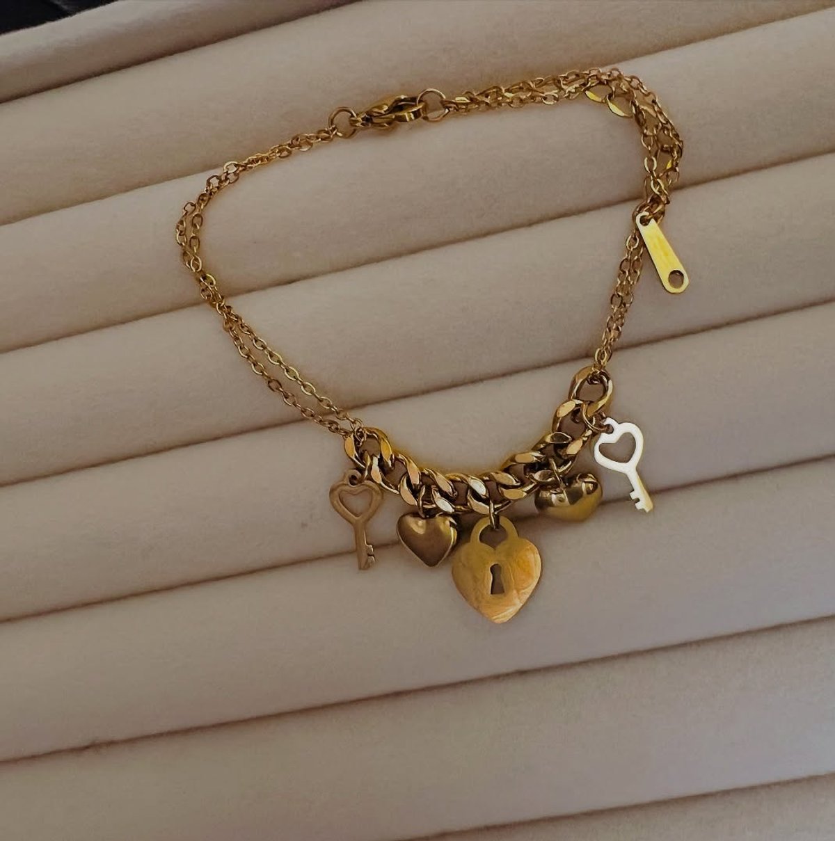 Heart & Key Charm Bracelet