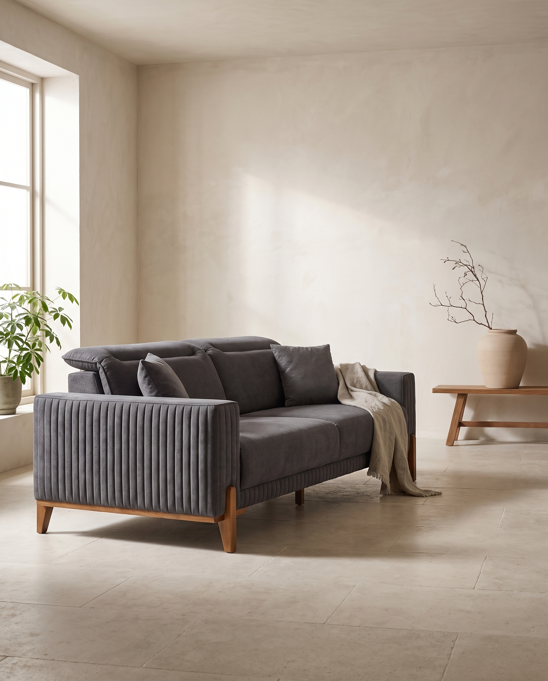 Gavoi sofa u širokom prizoru dnevne sobe