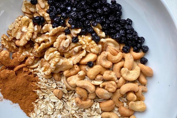 Simple Omega-3 Granola