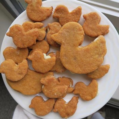 Orange/Pineapple/Carrot/Ginger Shortbread Cookie Sandwiches