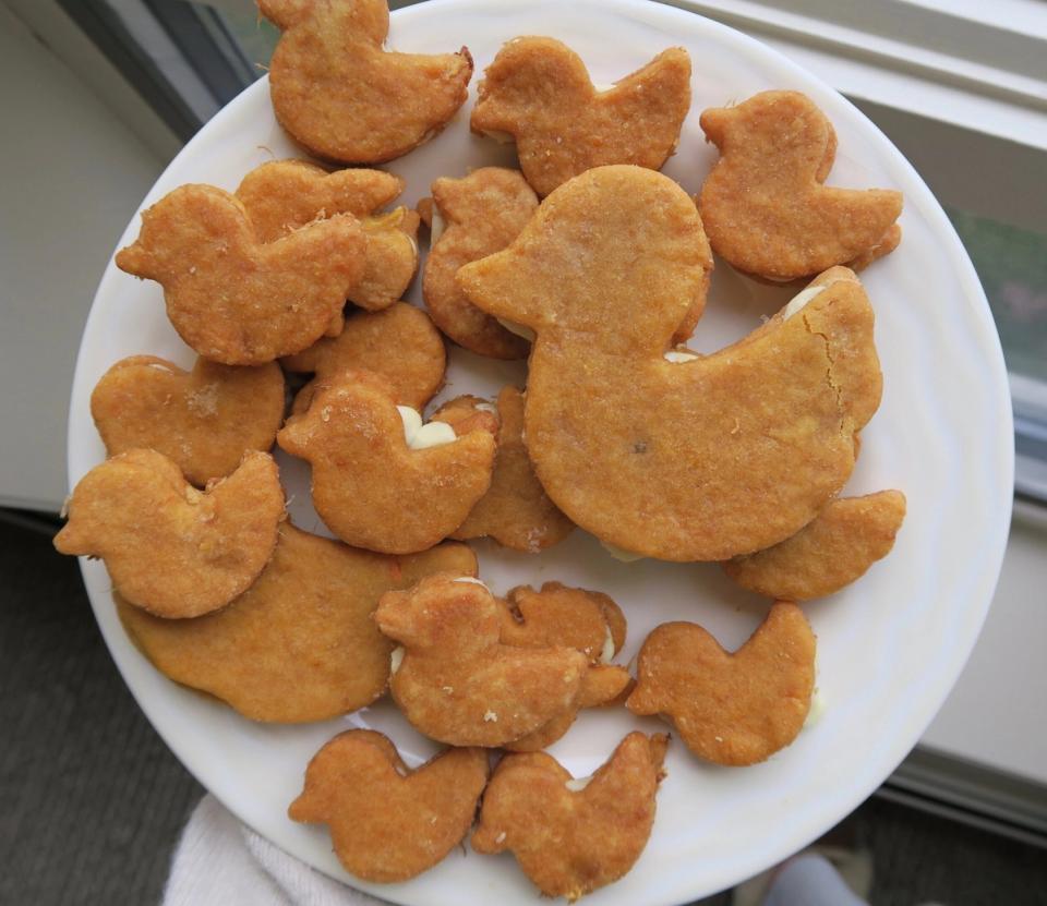 Orange Shortbread Cookie Sandwiches