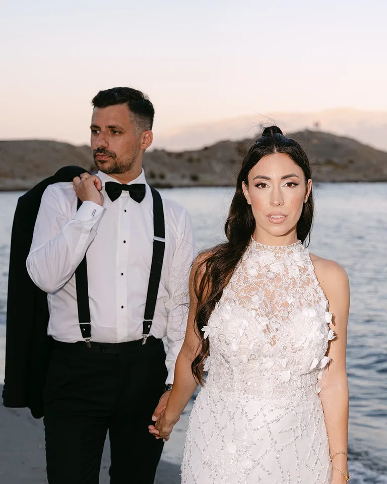 Manolis & Vanessa – φωτογραφία εξωφύλλου