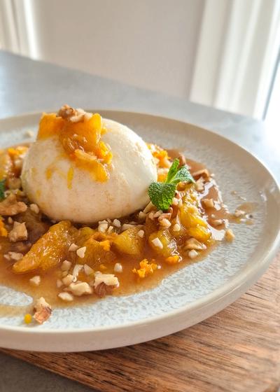 Burrata mit Orangen-Confit und Gewürznüssen - Hauptbild