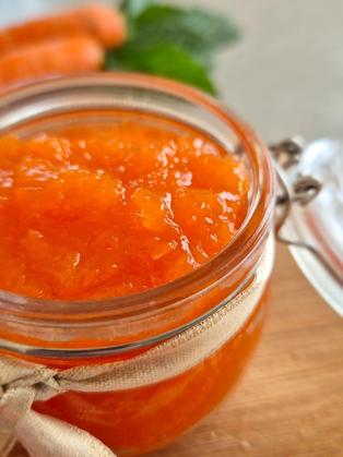 Hasenfrühstück: fruchtige Karotten-Orangen-Marmelade für Ostern