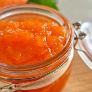 Hasenfrühstück: fruchtige Karotten-Orangen-Marmelade für Ostern