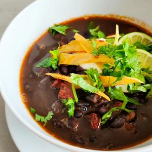 Sopa De Frijoles Negros