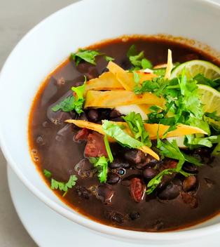 Sopa De Frijoles Negros