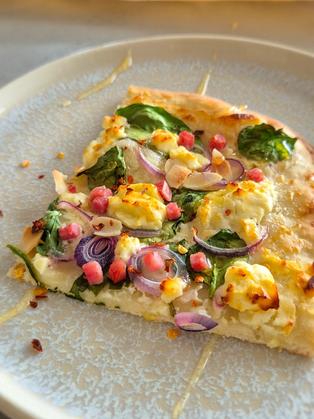 Flammkuchen mit Spinat & Feta