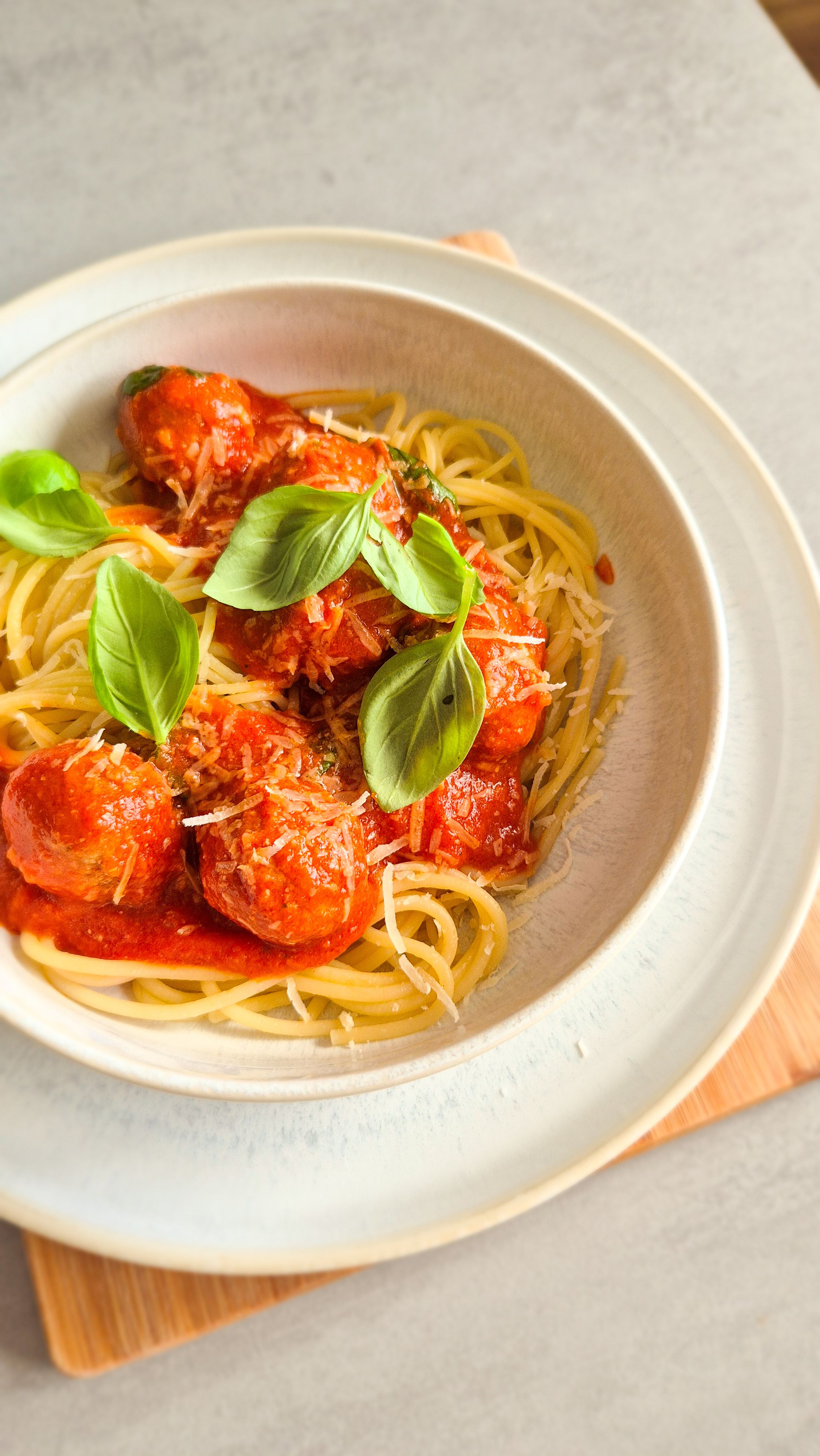 Meatballs in fruchtiger Pomodoro-Sauce - Thumbnail 4