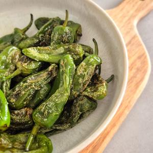 Pimientos de Padrón – Der knisternde Tapas-Klassiker