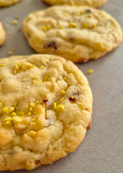 Chewy Pistazien-Cranberry Cookies - Bild 4