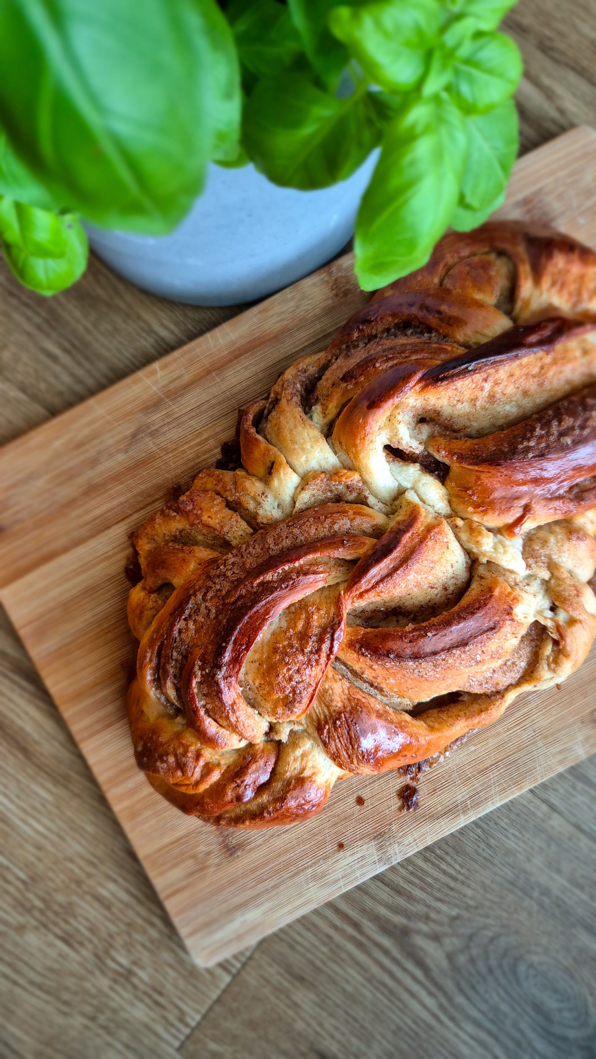 Zimtschnecken-Hefezopf