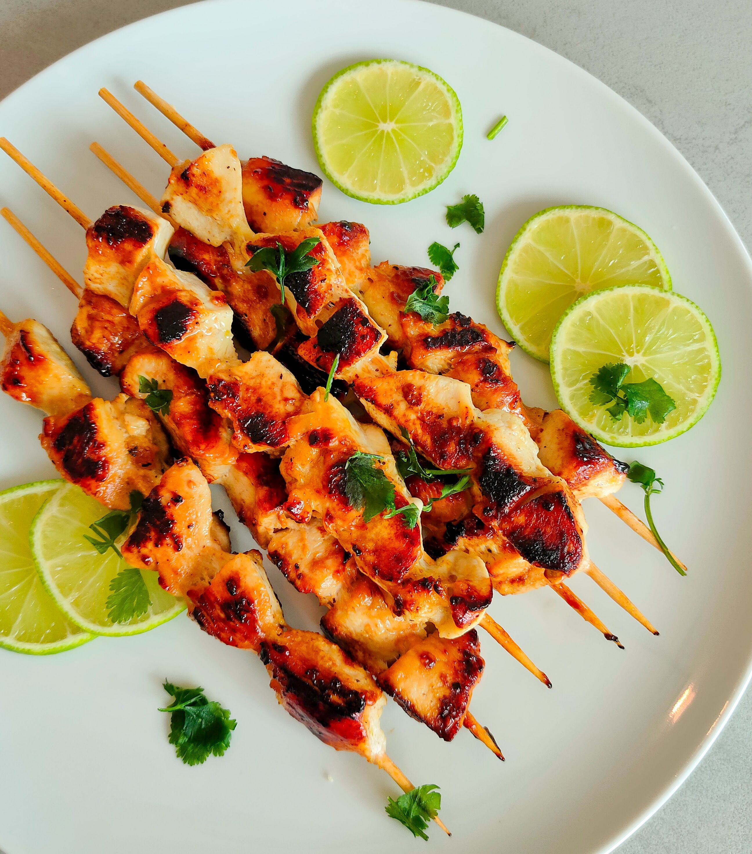 Honig-Limetten-Hähnchenspieße