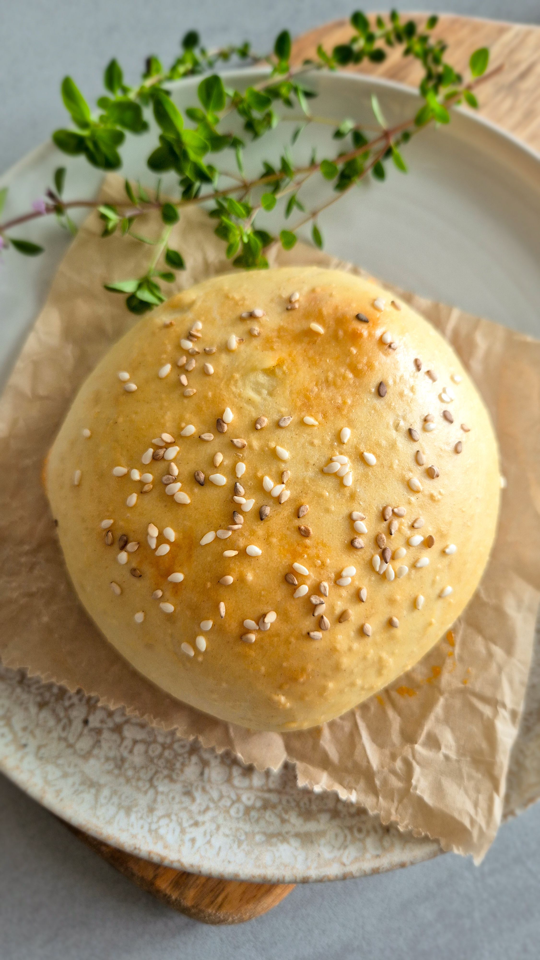 Virale Cheeseburger Pockets mit würzig-cremiger Füllung und goldbrauner Brioche.