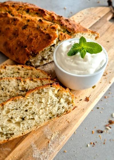 Rucola-Knoblauch-Brot - Bild 3