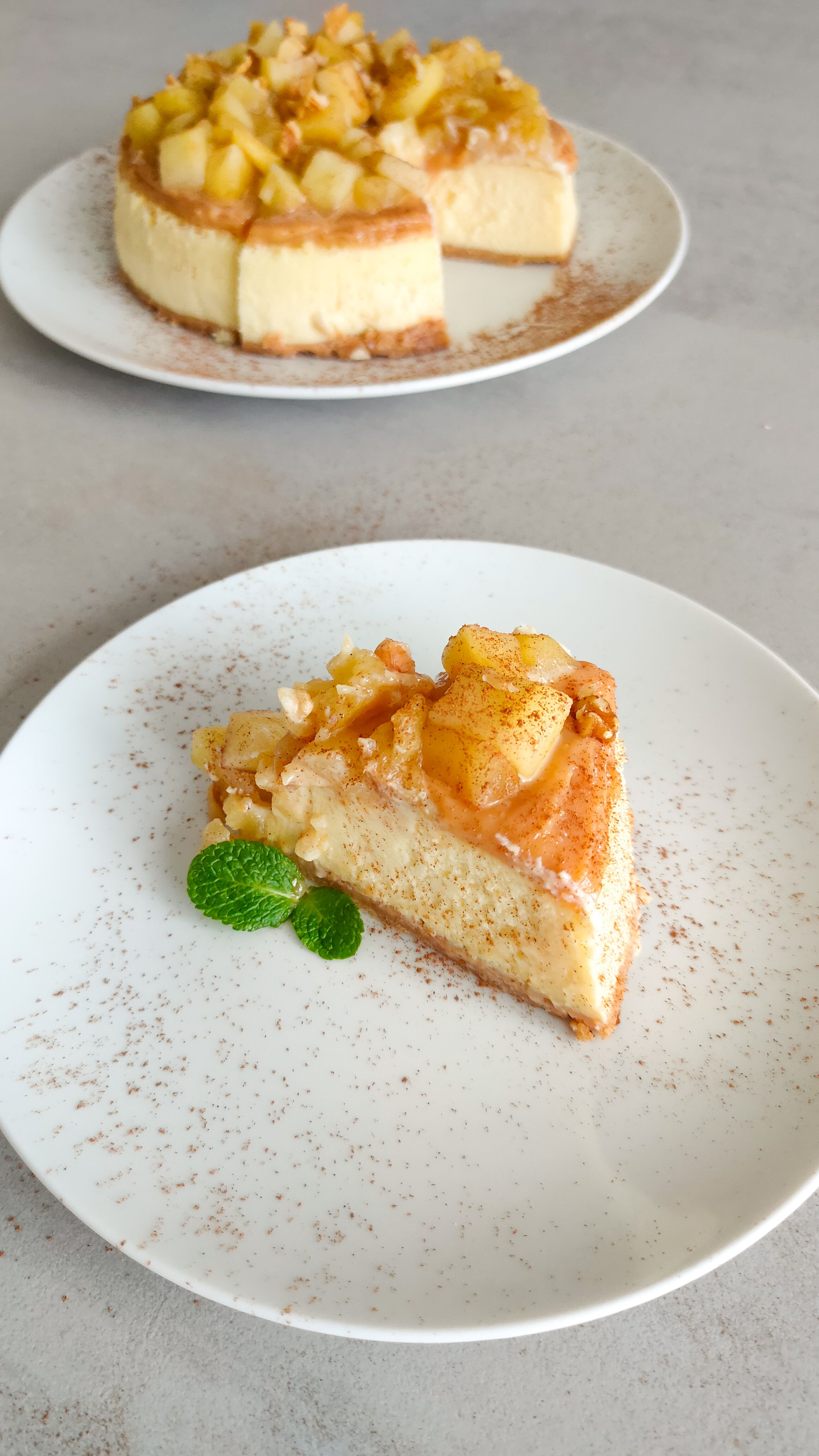 Bratapfel-Cheesecake mit Karamell - Thumbnail 2