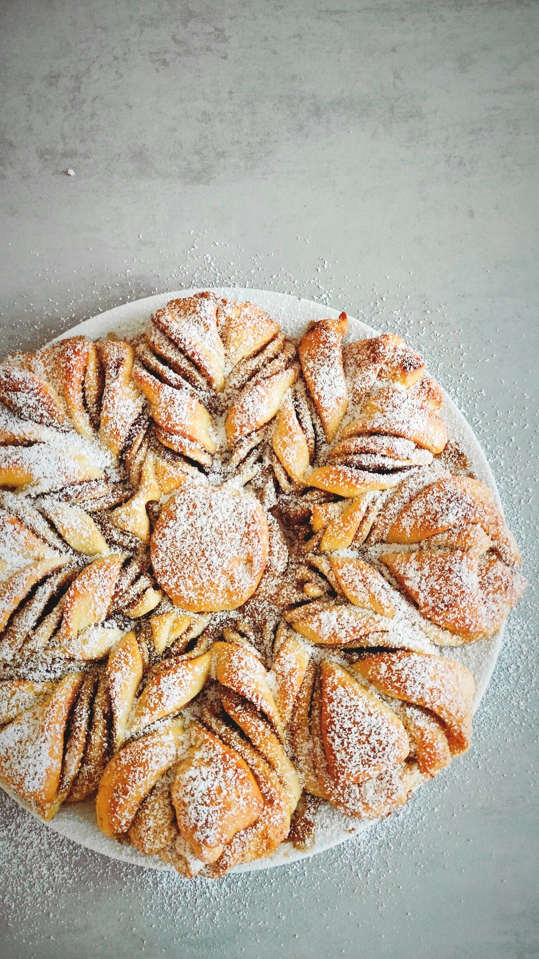 Gefüllter Hefestern