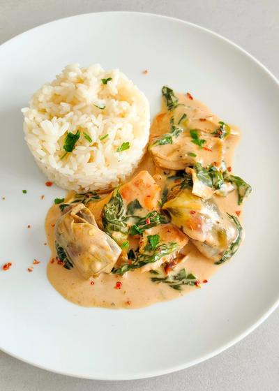 Hähnchen in cremiger Artischockensoße - Hauptbild