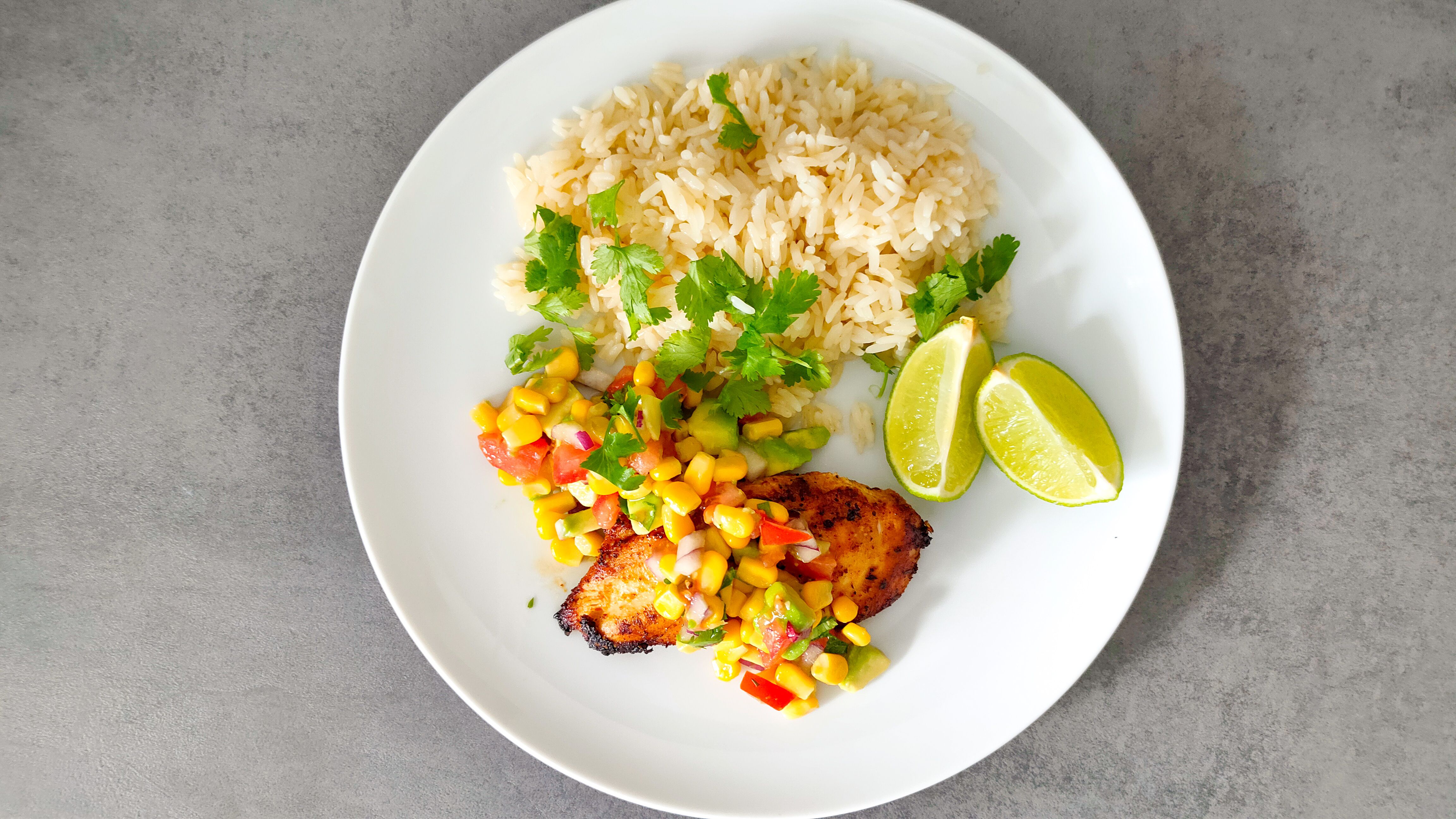 Hähnchen Cajun Style mit Avocado-Mais-Salsa - Bild 2