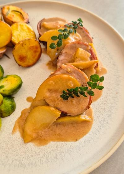 Schweinefilet mit karamellisierten Äpfeln und Zimt-Honig-Sauce - Bild 4