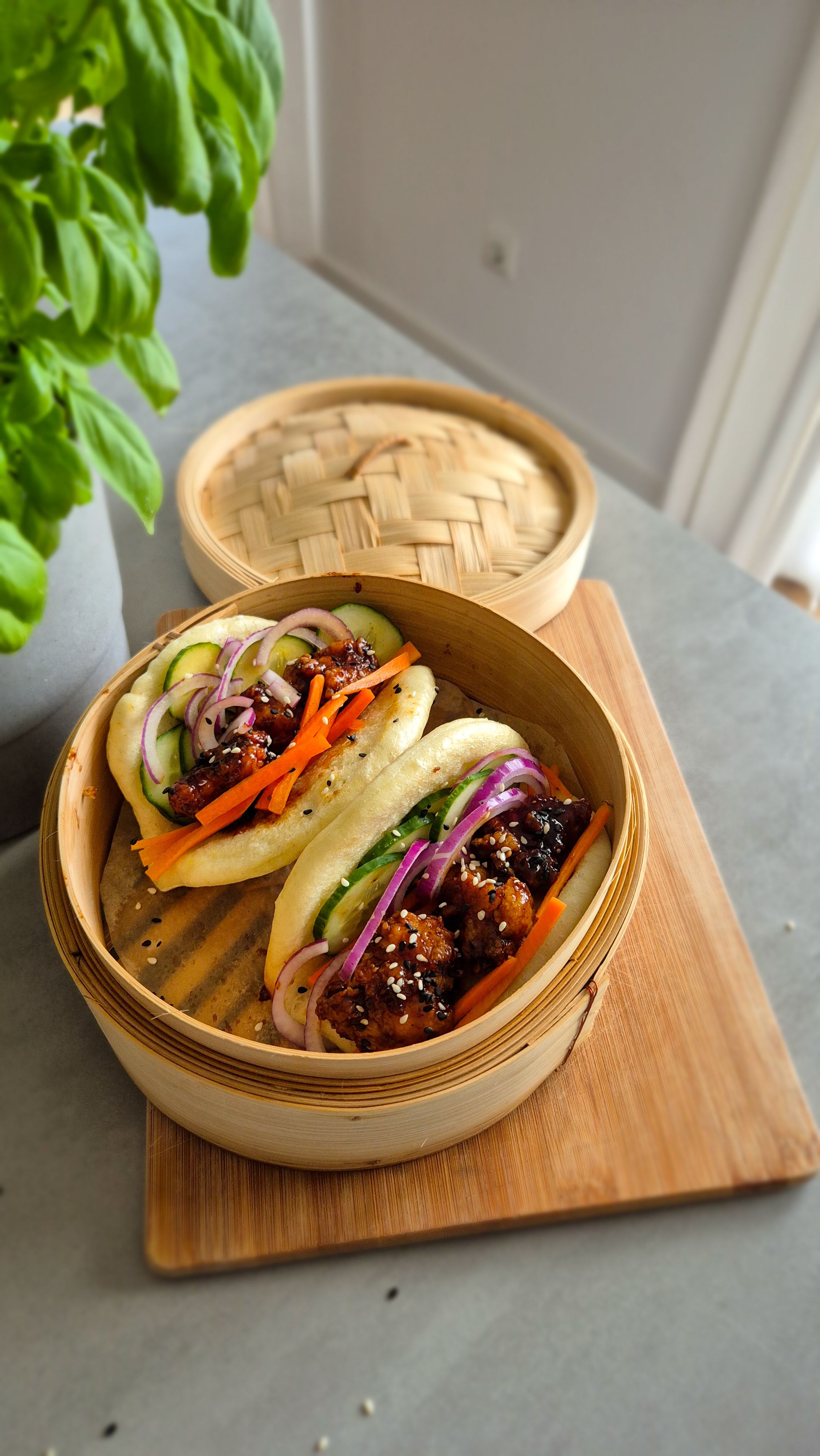 Fluffige Bao Buns mit knusprigem koreanischem Hähnchen – Streetfood Fusion zum Verlieben - Bild 4