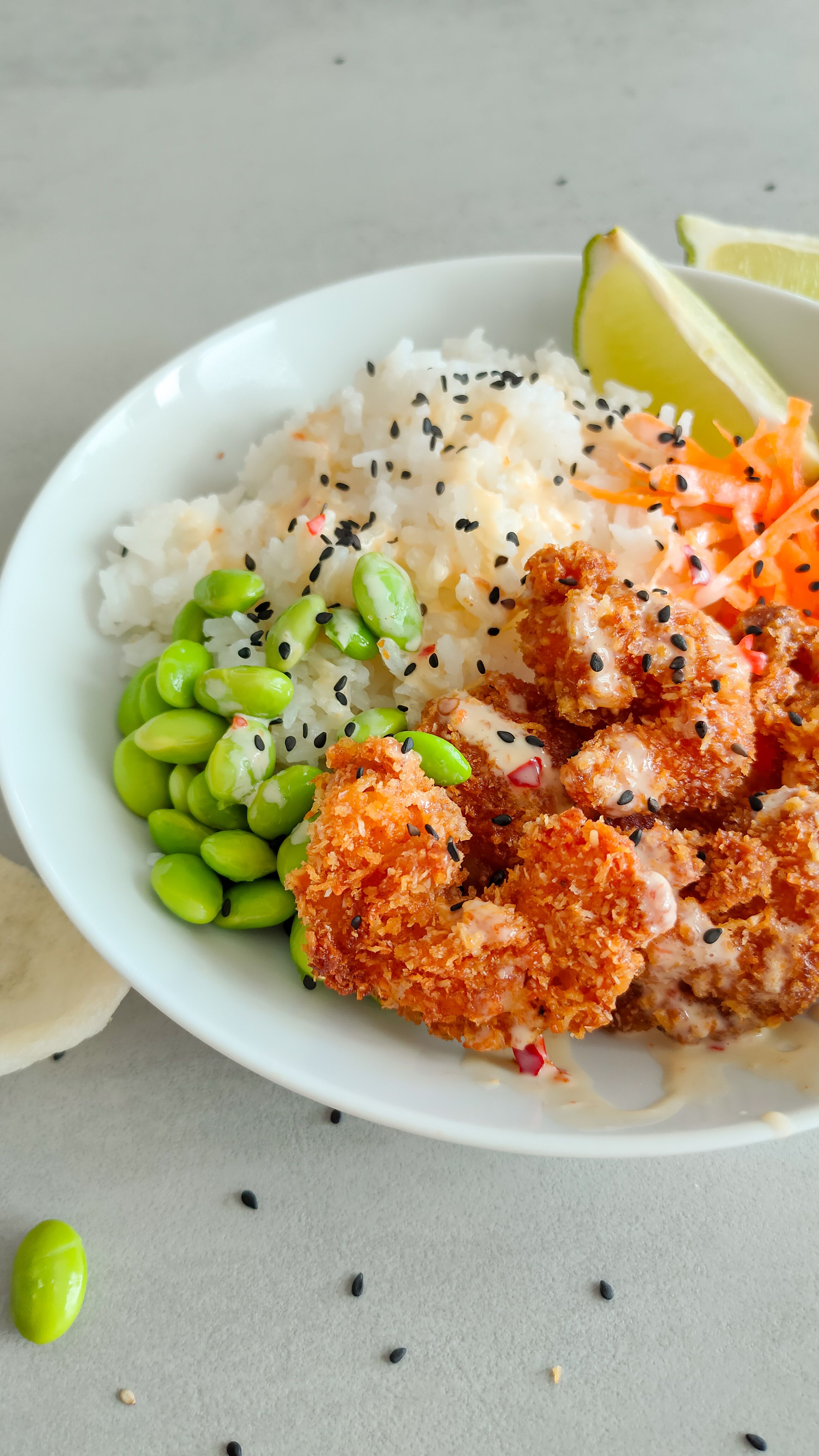 Knusprige Kokos-Garnelen mit Bang Bang Sauce