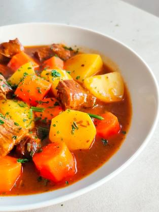 Zarter Rindertopf – perfektes Soulfood für kalte Tage