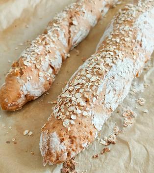 Schnelles Dinkel-Roggen-Baguette (ohne Kneten)