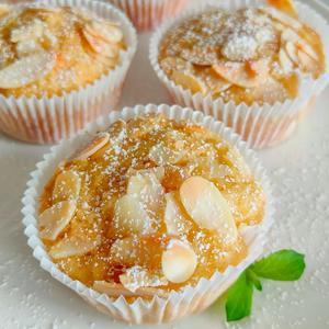 Apfel-Mandel-Muffins
