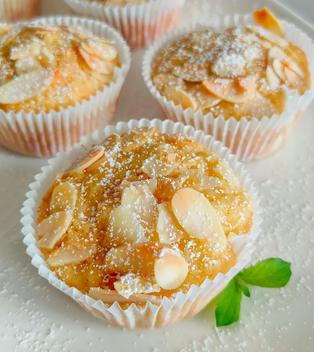 Apfel-Mandel-Muffins