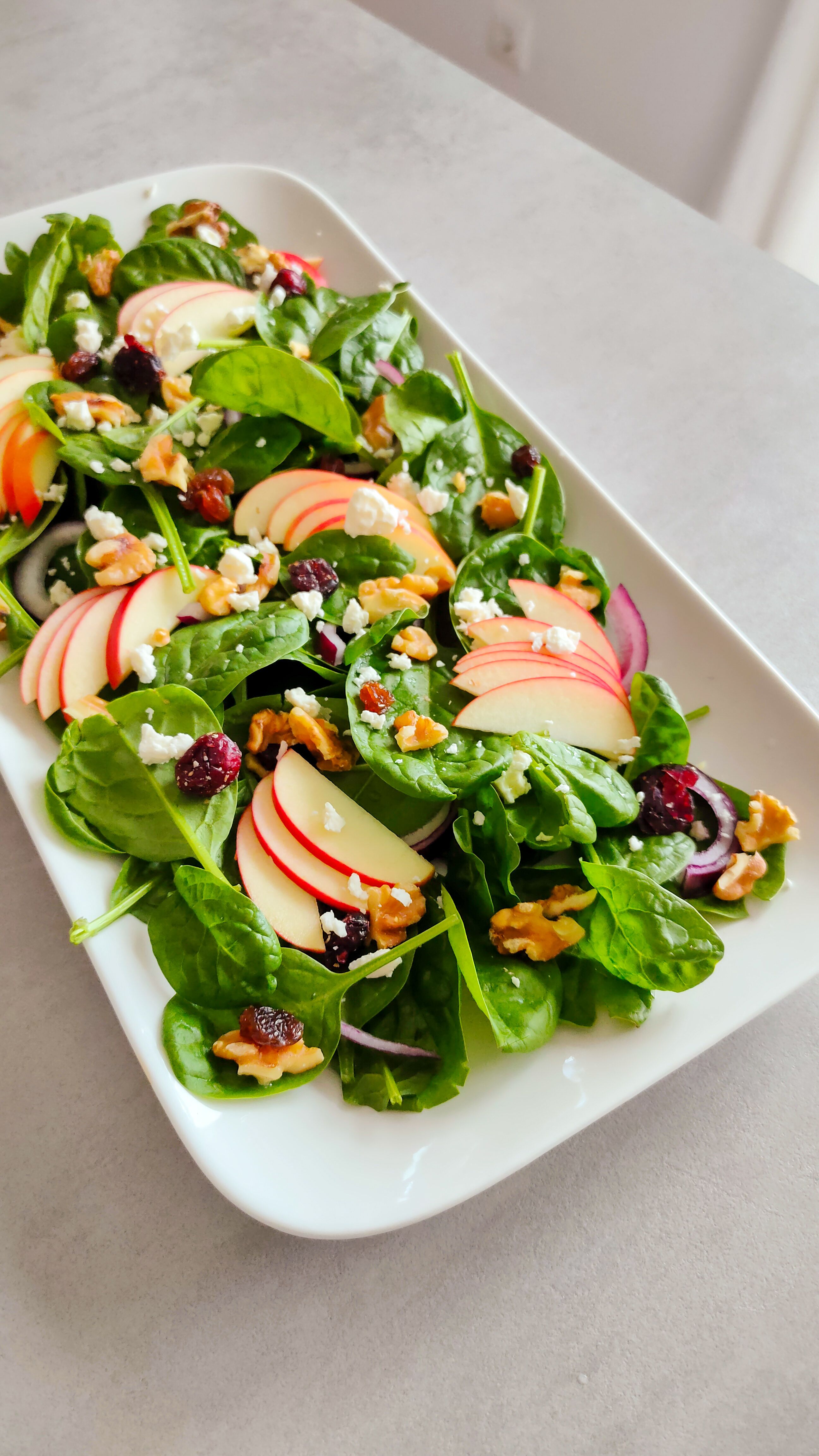 Apfel-Babyspinat-Salat: Der Salat für alle, die eigentlich keinen Salat mögen - Thumbnail 2