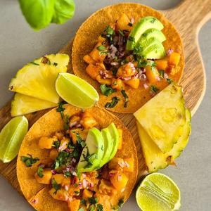 Chipotle Ananas Hähnchen Tostadas