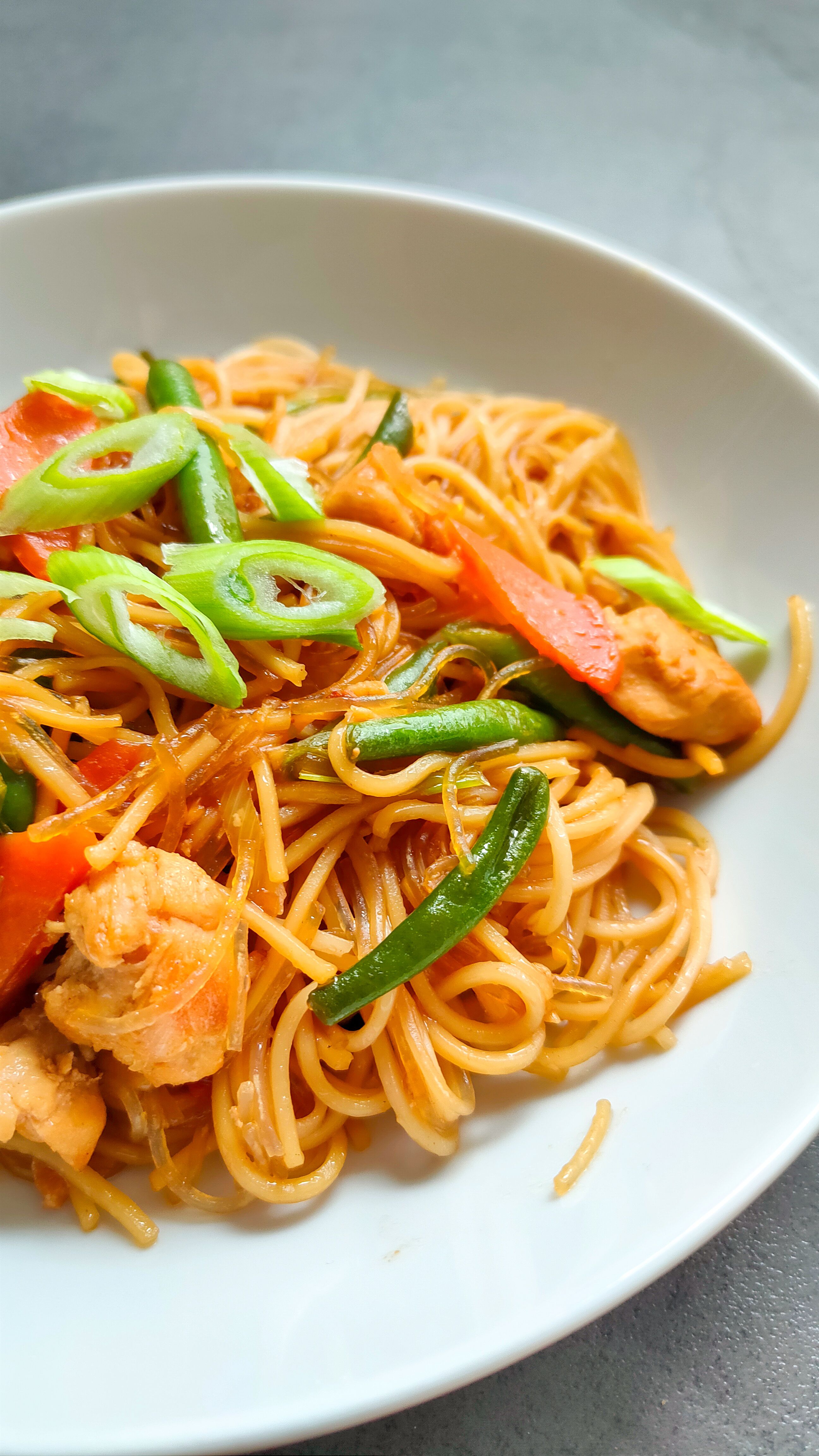 Philippinisches Pancit Bihon