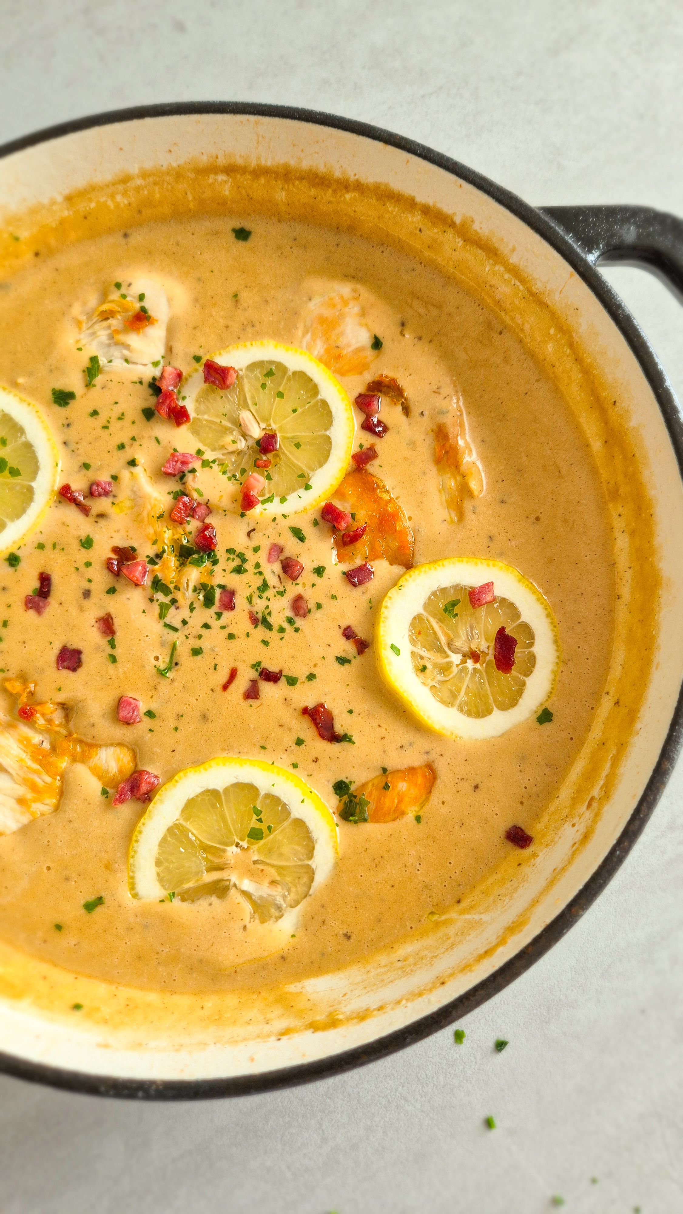 Hähnchen in Zitronen-Sahne-Sauce - Bild 2