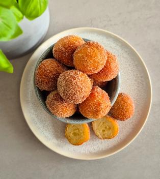 Fluffige Quarkbällchen wie vom Jahrmarkt