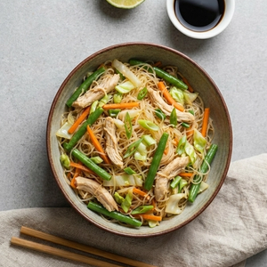 Philippinisches Pancit Bihon