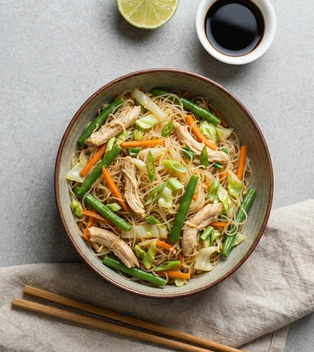 Philippinisches Pancit Bihon