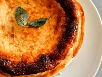 Traditioneller San Sebastian Cheesecake