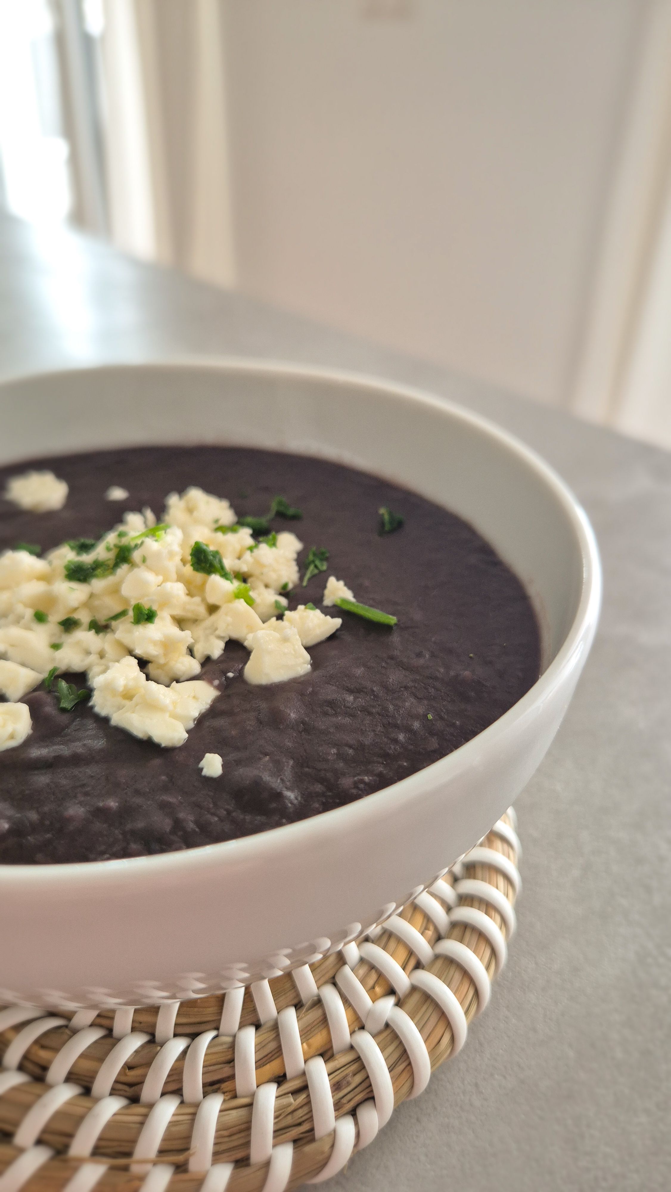 Cremiges Bohnenmus: Das beste Rezept für Refried Beans aus der Dose