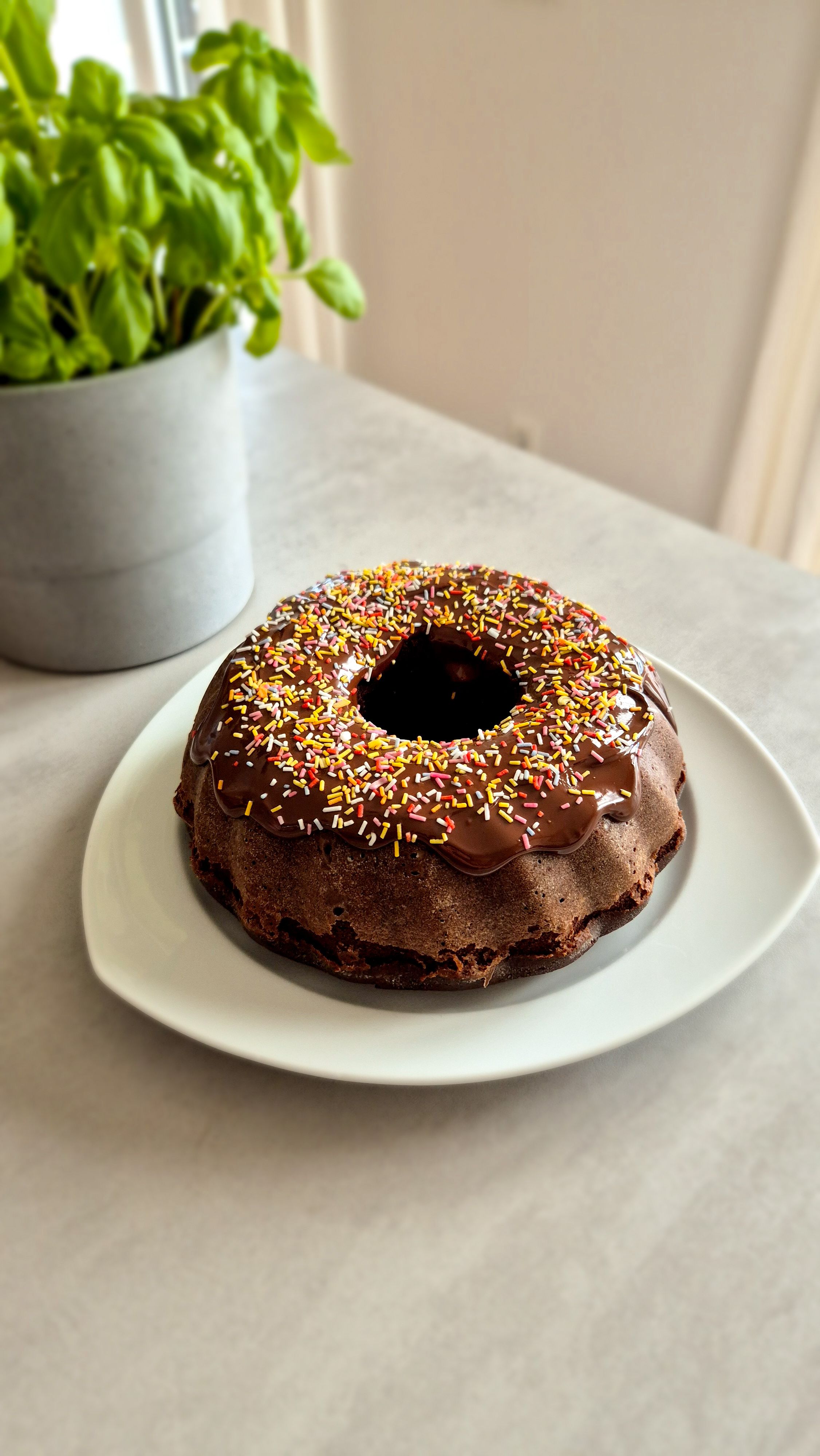 Saftiger Schoko-Gugelhupf - Thumbnail 3