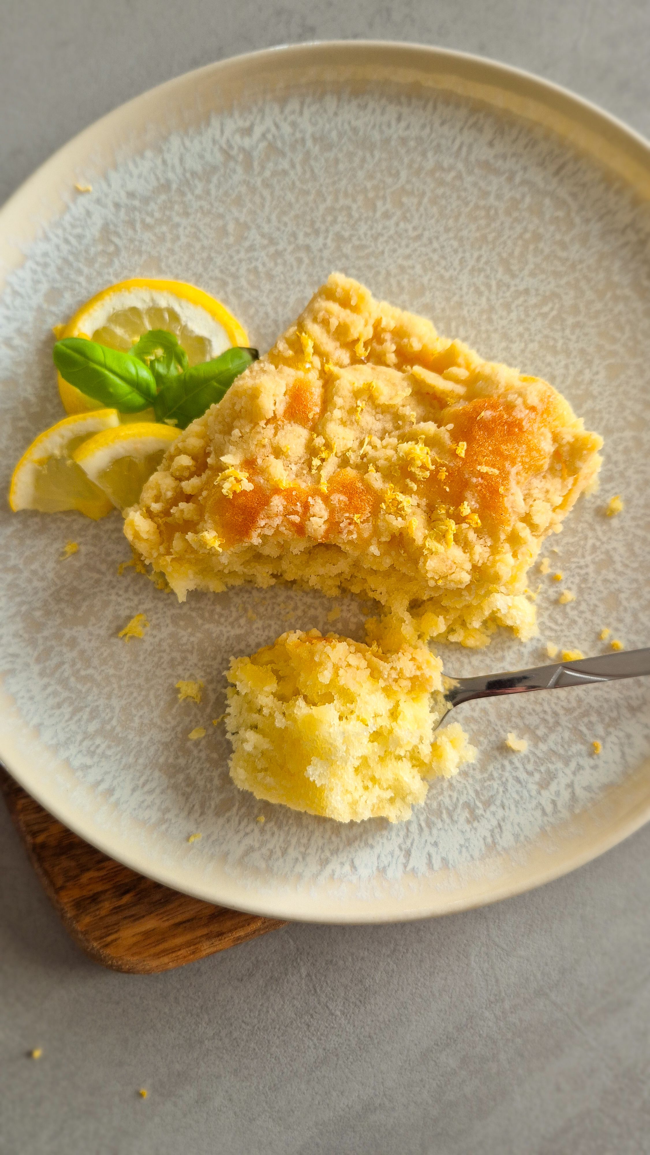 Lemon Curd Streuselkuchen