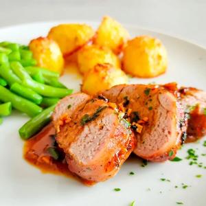 Schweinefilet in Knoblauch-Honig-Sauce