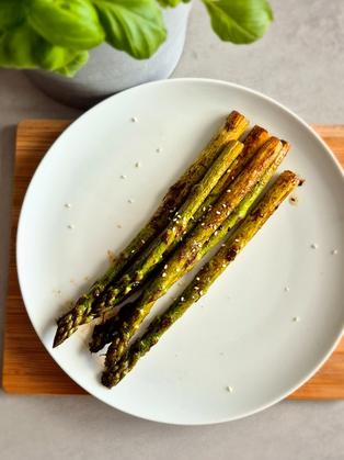 Gebratener Grüner Spargel