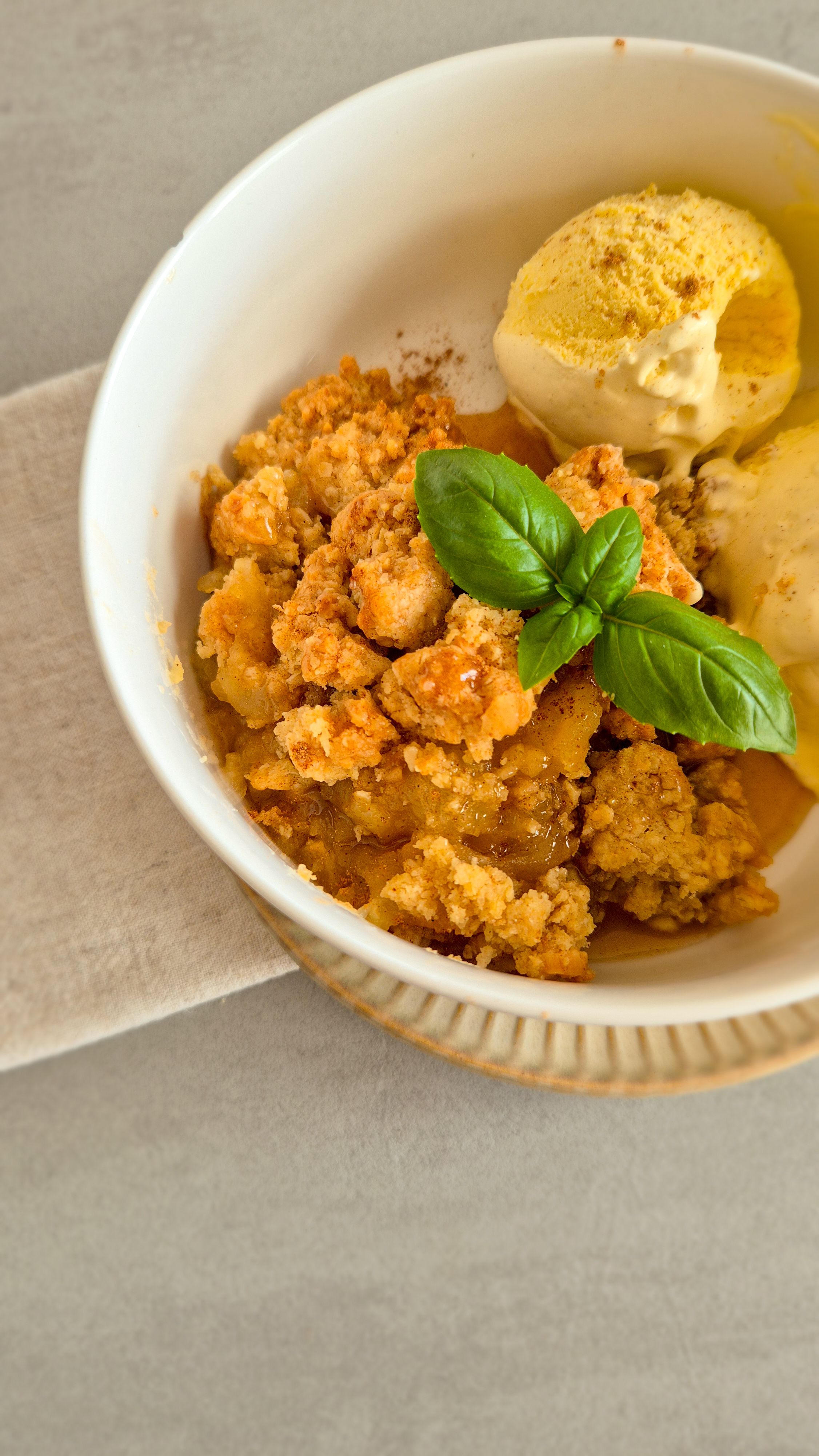 Apple Crumble (Crisp) - mit extra Karamellnote & Crunch