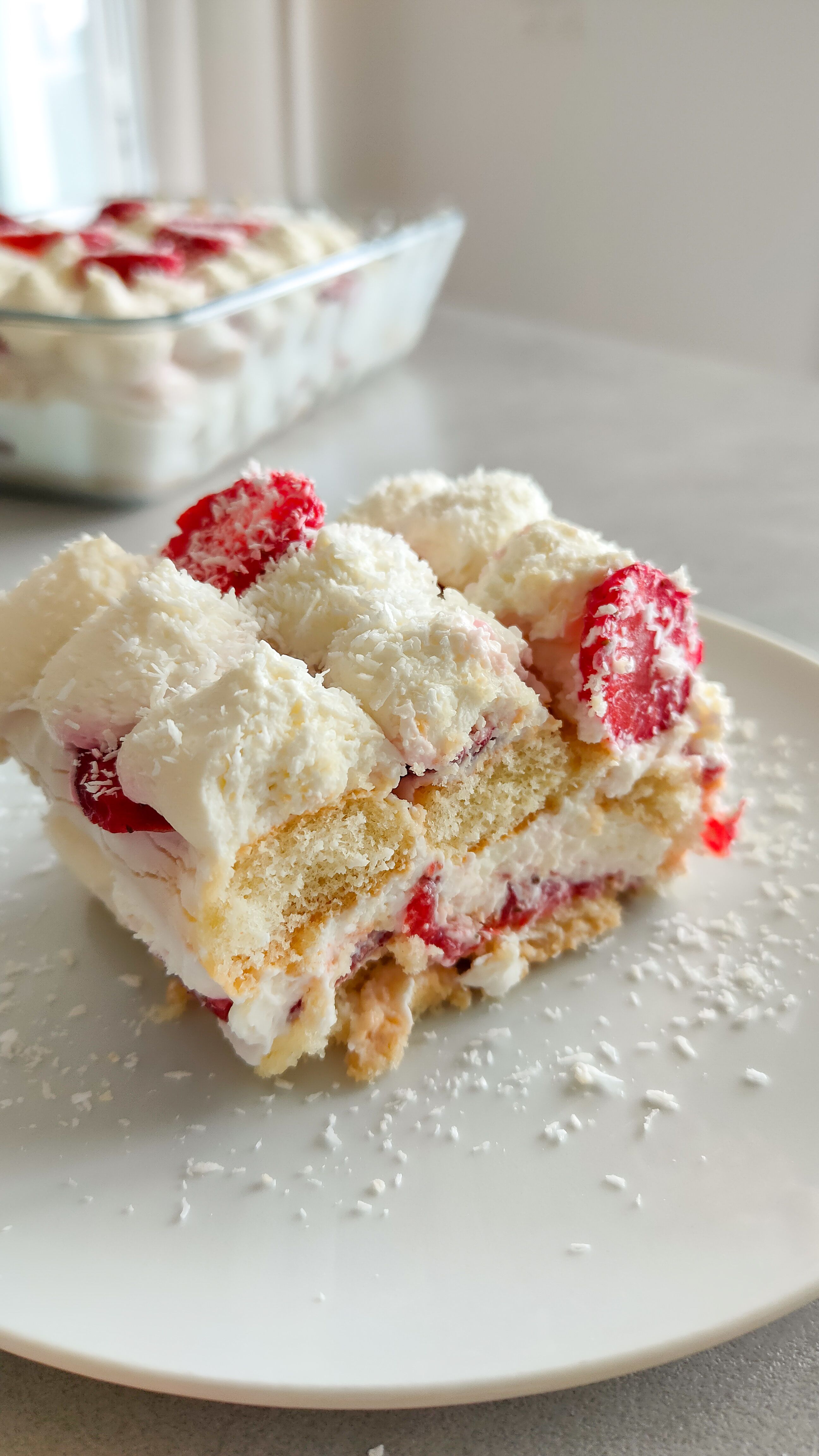 Erdbeer-Kokos-Tiramisu