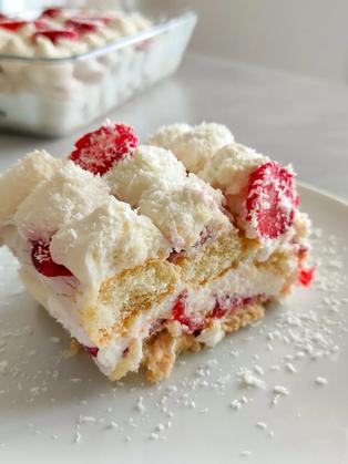 Erdbeer-Kokos-Tiramisu