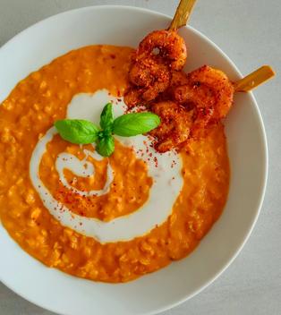 Rote Linsen-Kokos-Suppe