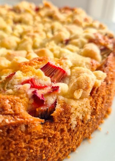 Rhabarber-Joghurt-Streuselkuchen - Bild 3
